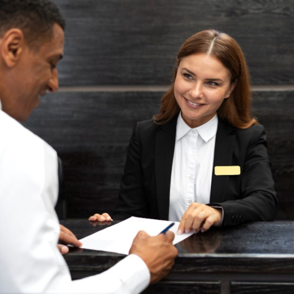 Receptionist