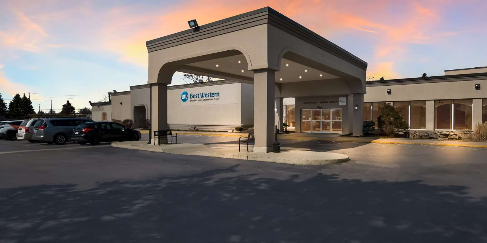 Best Western Brantford Exterior