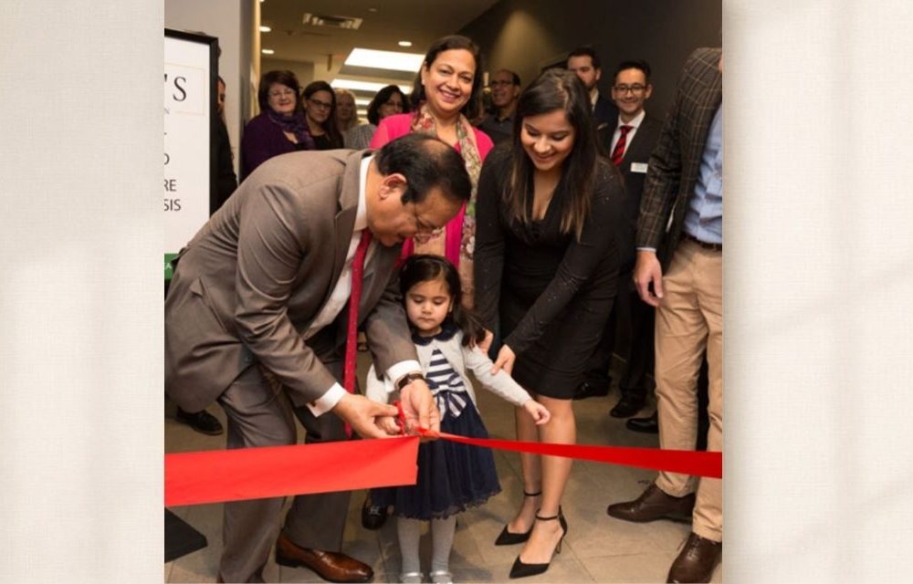 Kuldeep Sharma cutting ribbon