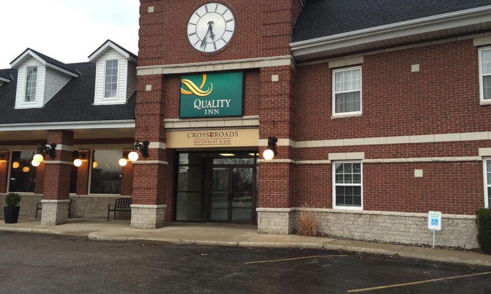 Quality Inn Sarnia Exterior